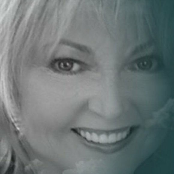 Meet your Posher, Fiona - Picture 1 of 1